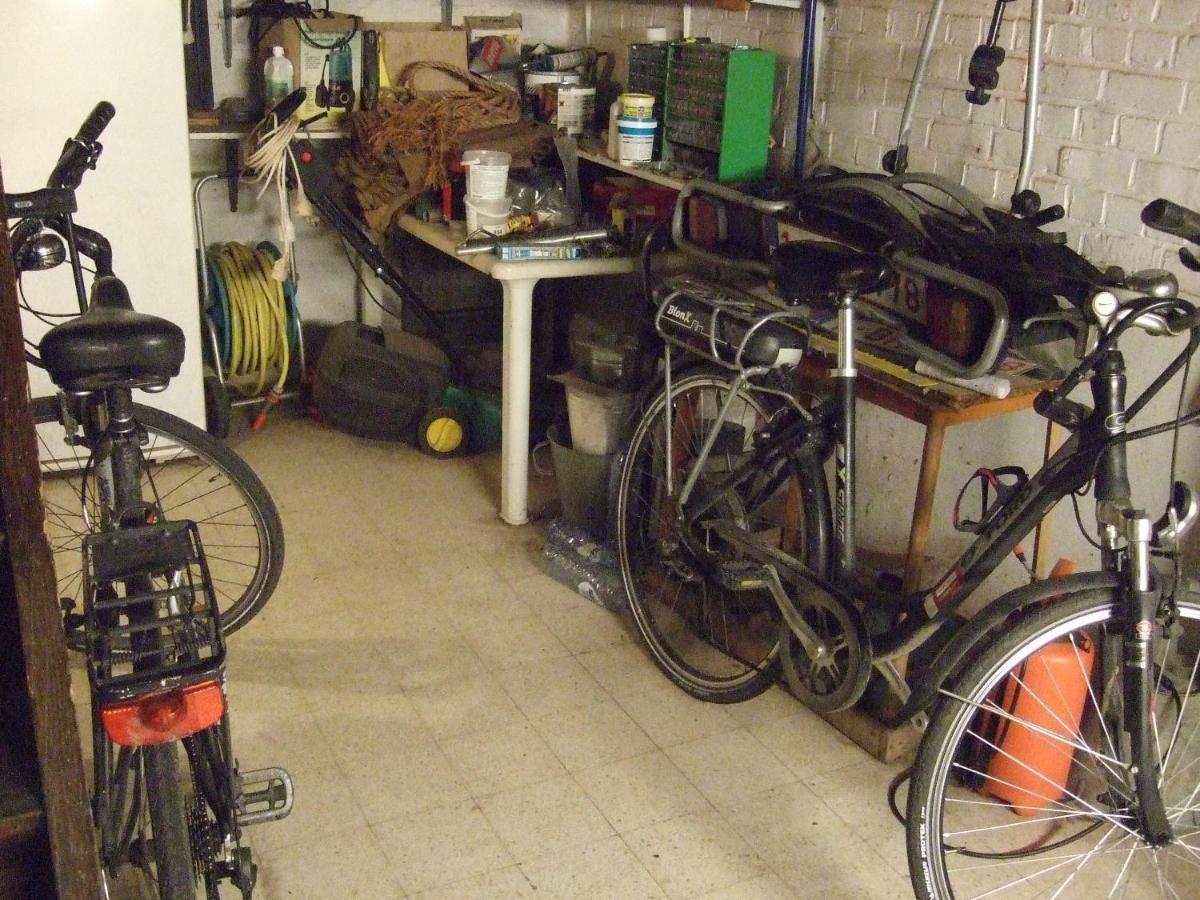 Guestrooms Bij Het Station Van Drongen Gante Exterior foto
